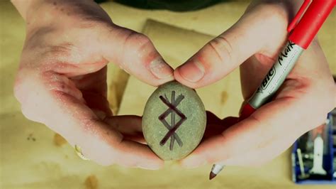 Novice in the art of rune carving